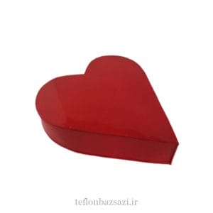 قالب کیک قلب قرمز